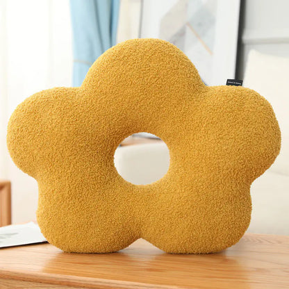 Round Plush 3D Shaped Pillow for Lumbar Support