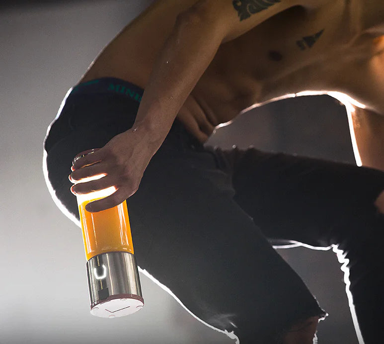 🥤 Mini Portable Electric Juice Blender Cup — Freshness Anywhere, Anytime