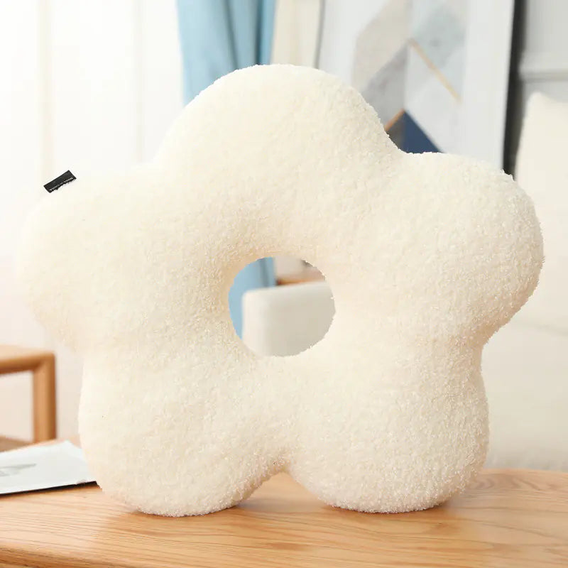 Round Plush 3D Shaped Pillow for Lumbar Support