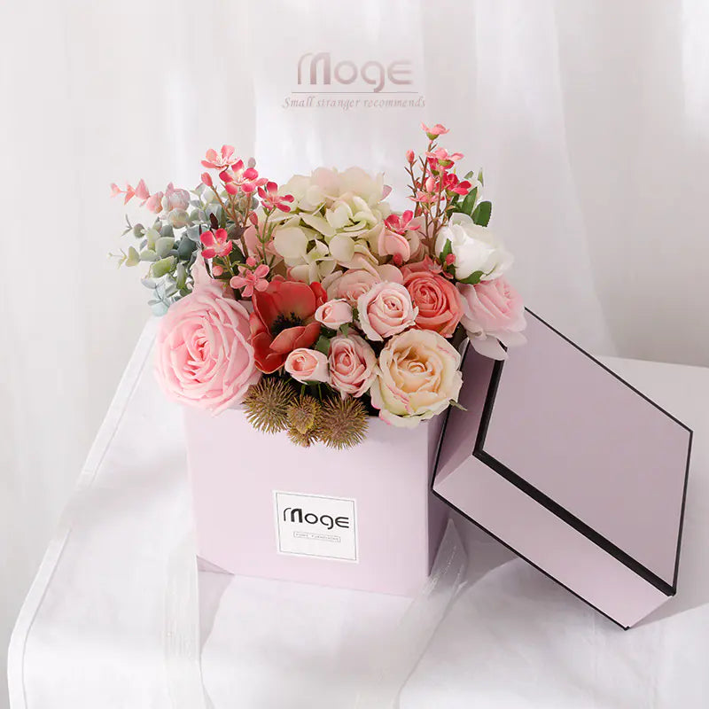🌹 Rose Flower Arrangement — A Gift That Lasts Forever